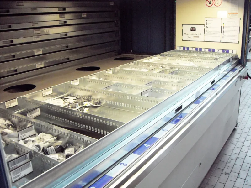 Magazzini automatici verticali Incaricotech nello stabilimento BCS