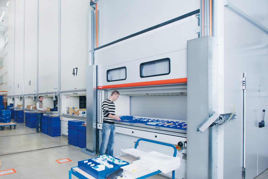 Stoccaggio a temperatura controllata con magazzino verticale Lean-Lift