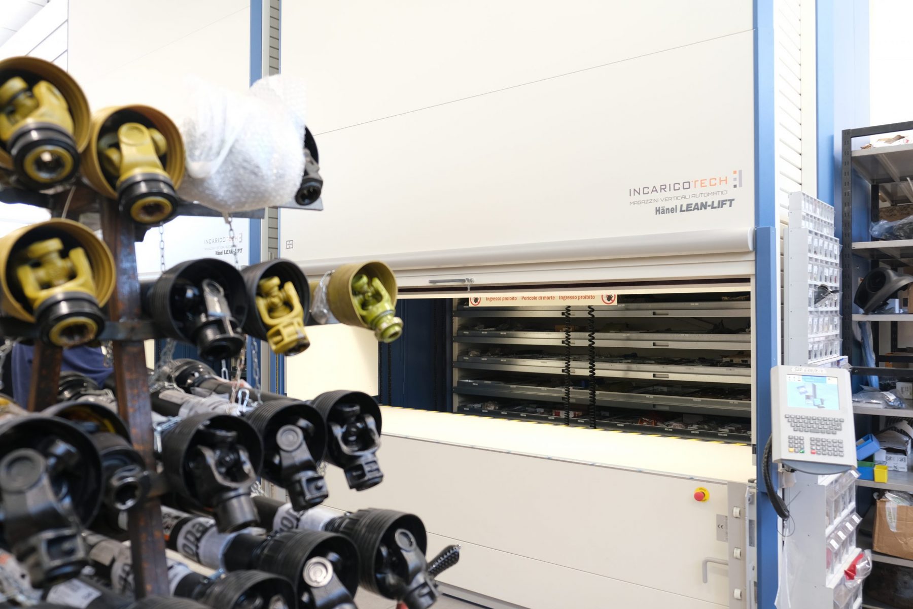 Magazzini verticali usati